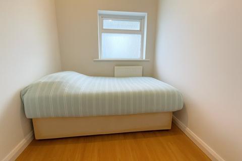 undefined, Wrens Avenue, Greater London TW15