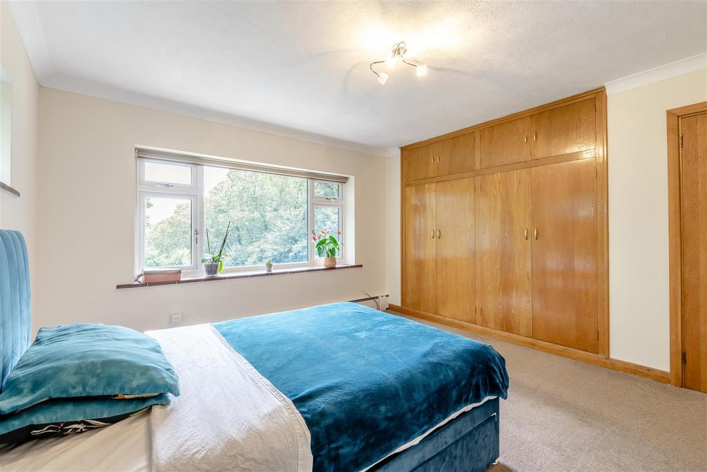 8664327-interior03.jpg