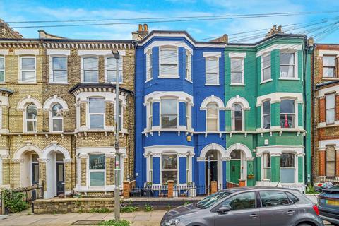 Strathblaine Road, London SW11