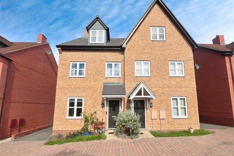 3 bedroom semi-detached house for sale, Hedge Furlong, Buckingham MK18