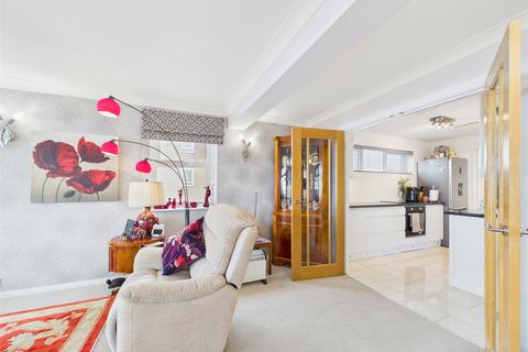 2 bedroom apartment for sale, Boscombe Cliff Road, Bournemouth, BH5