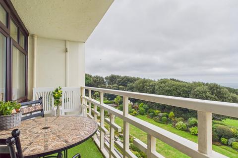 2 bedroom apartment for sale, Boscombe Cliff Road, Bournemouth, BH5