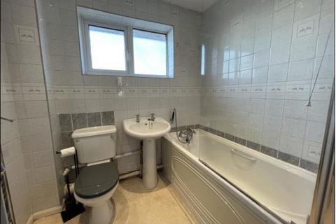 undefined, Newbury, Berkshire, RG14
