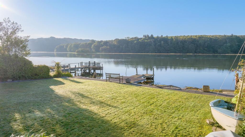 0925 02 - Trenhayle, Quay Road, Devoran (23).jpg