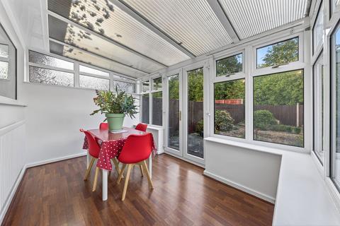 22 Coniston Road, Kettering, NN16 8UL