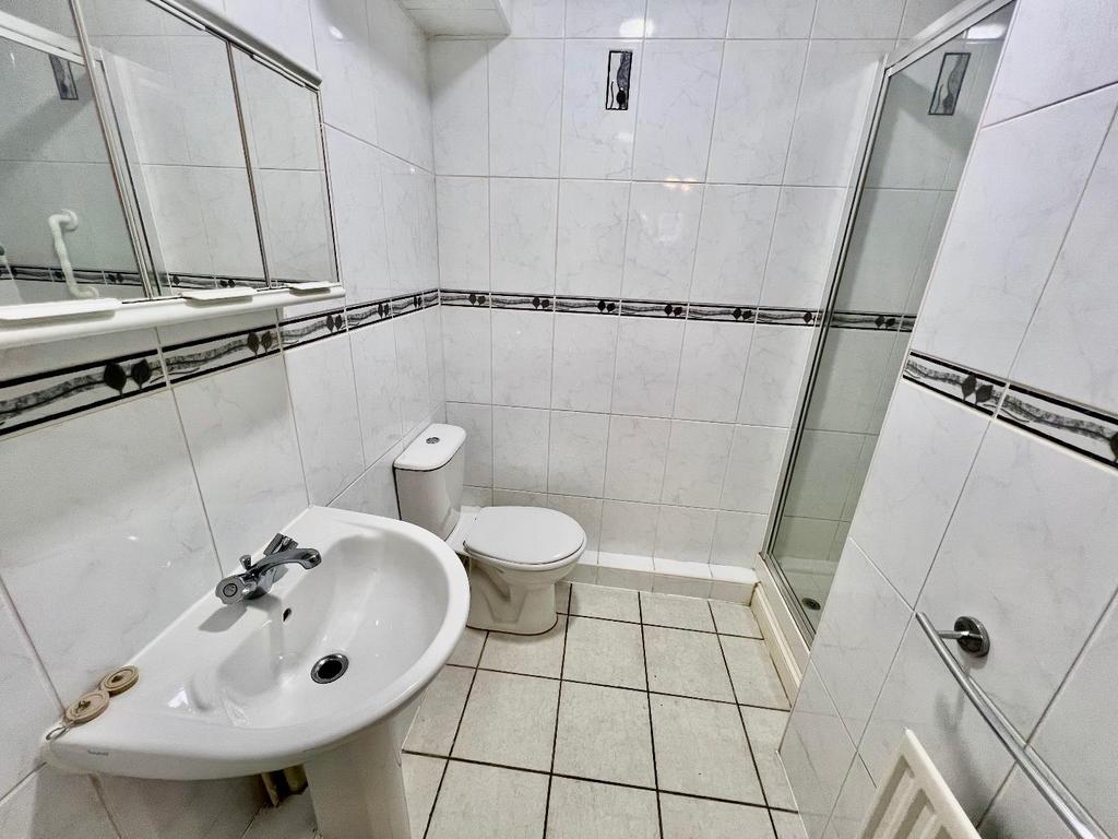 Ensuite Shower Room