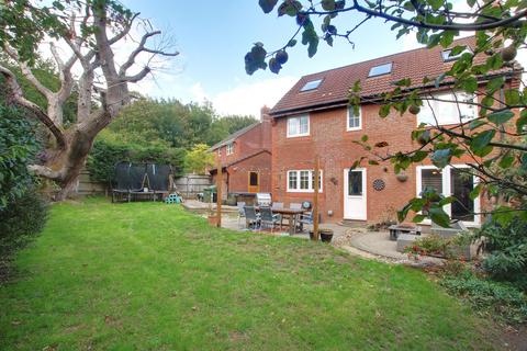 undefined, Rownhams, Southampton