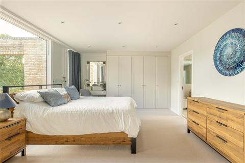 8 Aberdeen Square, Cambridge, CB2 8BZ