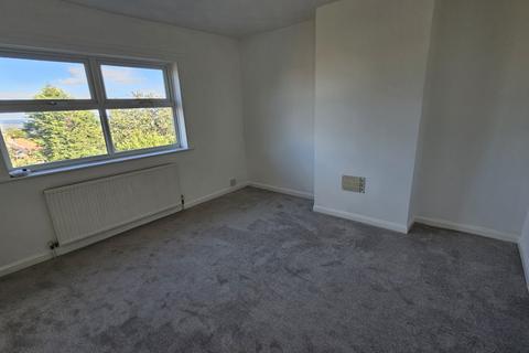 3 bedroom semi-detached house to rent, Coronation Road, Hoyland