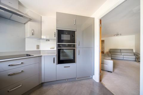 2 bedroom retirement property for sale, Manor Park Road, Chislehurst, BR7