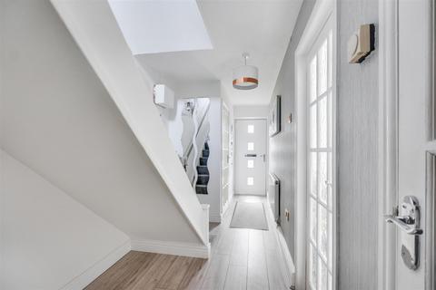 3 bedroom terraced house for sale, St. Vincent Close, Long Eaton