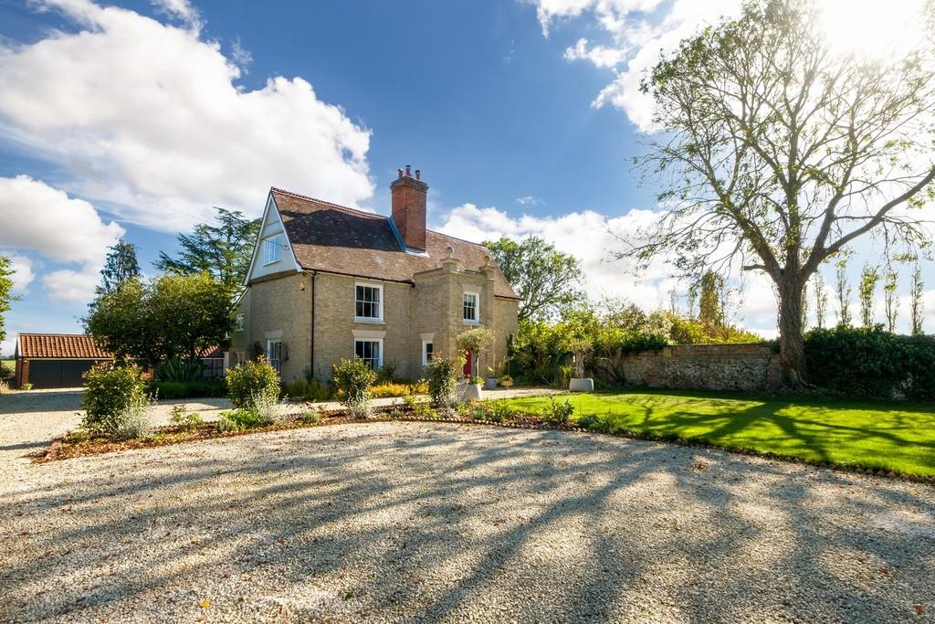 1440-Ringshall House-2