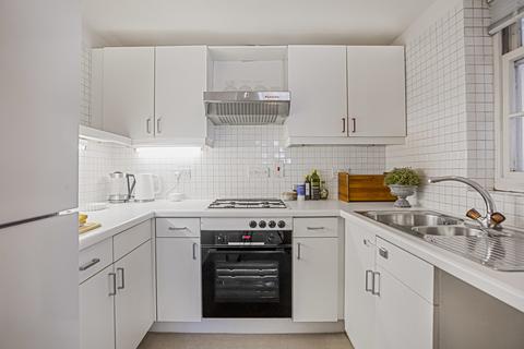 2 bedroom apartment to rent, Montpelier Square, Knightsbridge SW7
