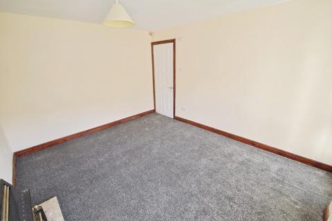 8 Burnsdale, Allerton, Bradford, BD15 9BB