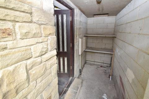8 Burnsdale, Allerton, Bradford, BD15 9BB