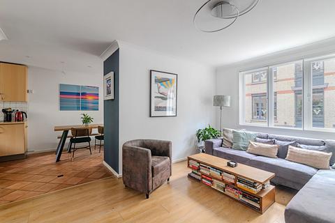 3 bedroom apartment for sale, Neal Street, Seven Dials WC2