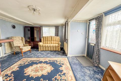 1 bedroom mobile home for sale, Hockley Park, Hockley