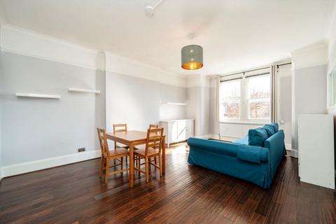 25 Mount Park Crescent, London, W5 2RN