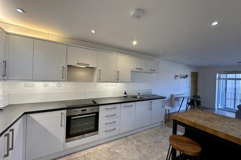 2 bedroom apartment to rent, Smithick Hill, Falmouth TR11