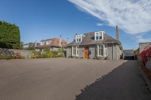 4 bedroom detached house to rent, Anderson Drive, Aberdeen