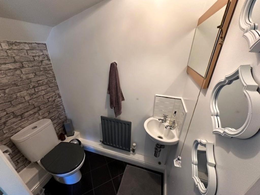 Ground floor wc