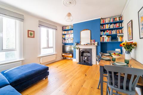 2 bedroom apartment for sale, Hornsey Road, Crouch End N19