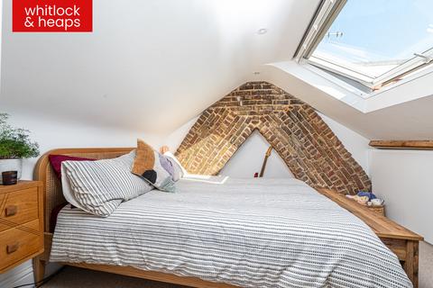 2 bedroom flat for sale, Ruskin Road, Hove