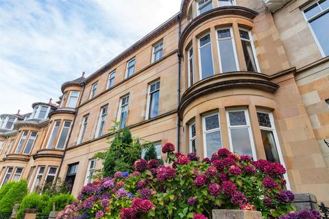undefined, Princes Gardens, Glasgow, G12