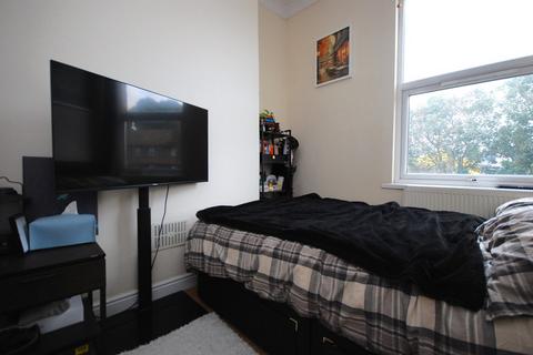 3 bedroom maisonette to rent, Peckham Rye, Peckham SE15