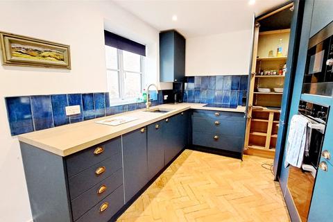 undefined, Main Road, Hastings TN35