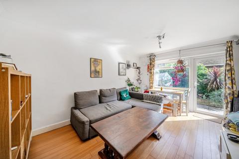 undefined, Nantes Close, Battersea, London, SW18