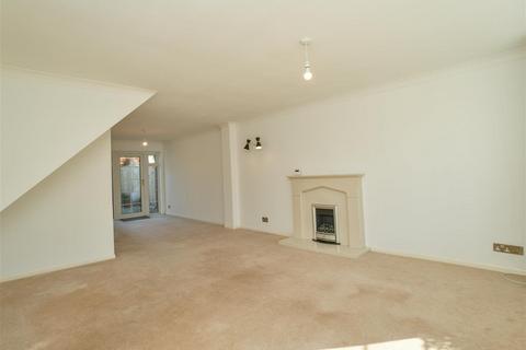 4 bedroom detached house for sale, Sandringham Close, Haxby, York