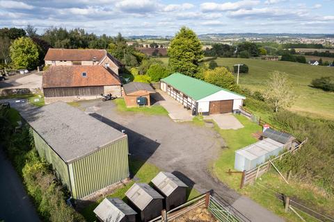 Equestrian property for sale, Monsieurs Hall Lane, Dodford, Bromsgrove, Worcestershire, B61