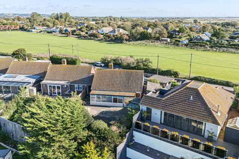 2 bedroom detached bungalow for sale, Dogs Hill Road, Winchelsea TN36