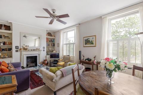 2 bedroom flat for sale, Grafton Square, London