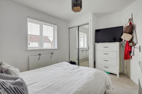 16 Liddell Drive, Basildon, SS14 3PF