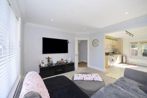1 bedroom apartment for sale, The Common, Cranleigh