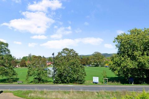 undefined, The Common, Cranleigh, GU6