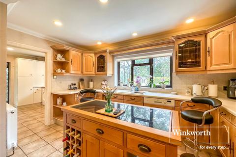 4 bedroom detached house for sale, Golf Links Road, Dorset BH22