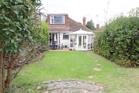 3 bedroom chalet for sale, Shannon Avenue, Rayleigh, SS6