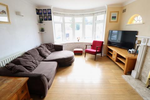 3 bedroom chalet for sale, Shannon Avenue, Rayleigh, SS6