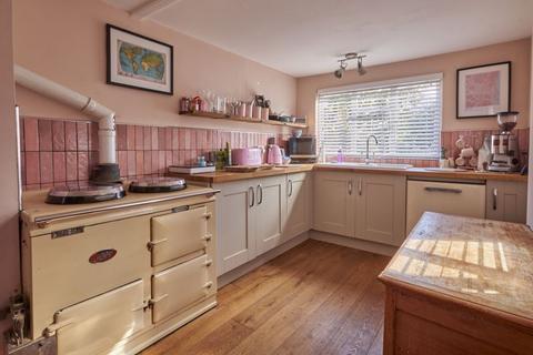 undefined, Elmside, Exeter