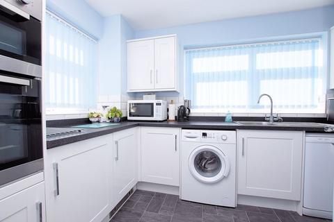 3 bedroom semi-detached house for sale, Warsash Grove, Gosport PO13