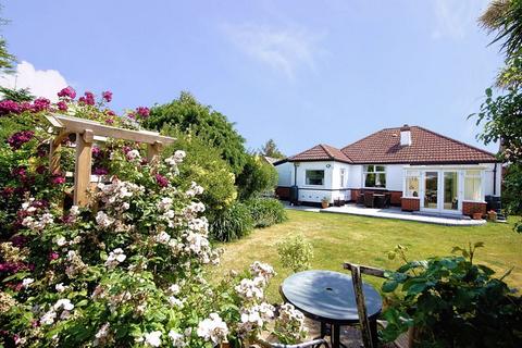 3 bedroom detached bungalow for sale, South Place, Lee-On-The-Solent, PO13