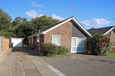 3 bedroom bungalow for sale, Riverdale Close, Fordingbridge SP6