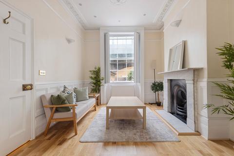 4 bedroom terraced house for sale, Commercial Road, London, E14