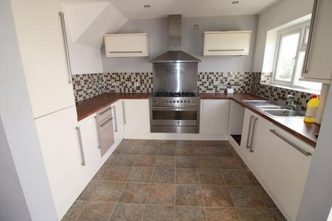 18 Chapel Road, Prestwich, Manchester, M25 9SR
