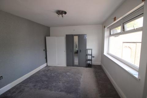 18 Chapel Road, Prestwich, Manchester, M25 9SR