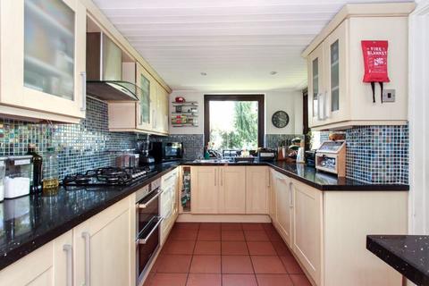 3 bedroom detached house for sale, Lower Icknield Way, Great Kimble