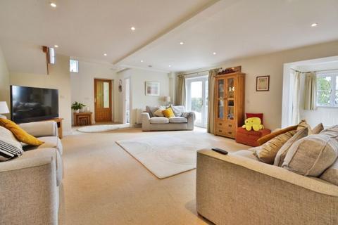 2 bedroom detached house for sale, Malmesbury Road, Leigh, Wiltshire